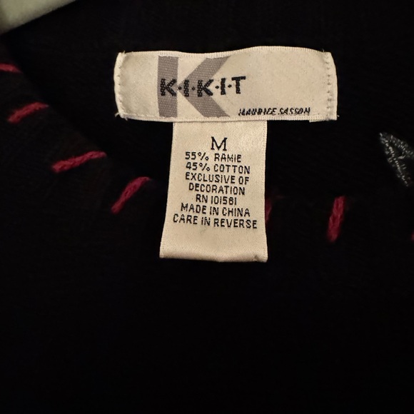 Kilt holiday sweater size M - Picture 4 of 5